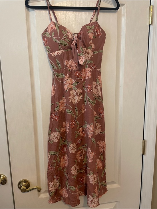 AUW Dresses & Skirts - AUW Mauve Pink Floral Spaghetti-Strap Midi Dress